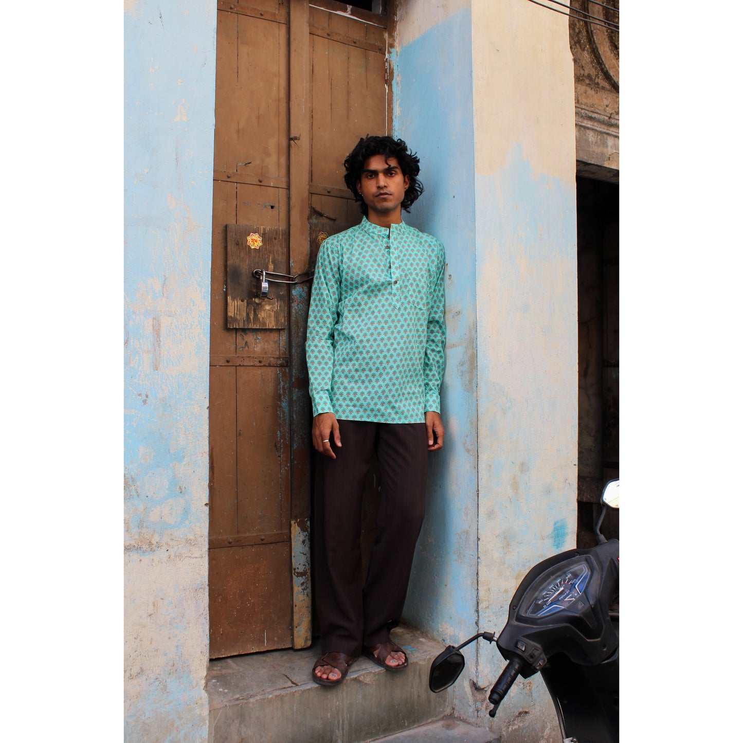 The Amer Short Kurta
