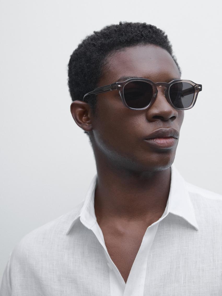 The White Linen Shirt.