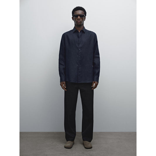 The Navy Linen Shirt.