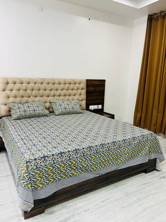 Cotton SuperKing Size printed bedsheet