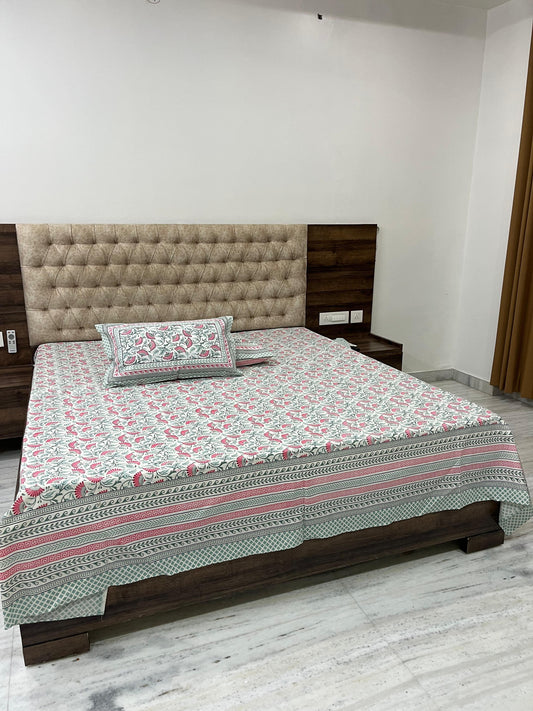 Cotton SuperKing Size printed bedsheet