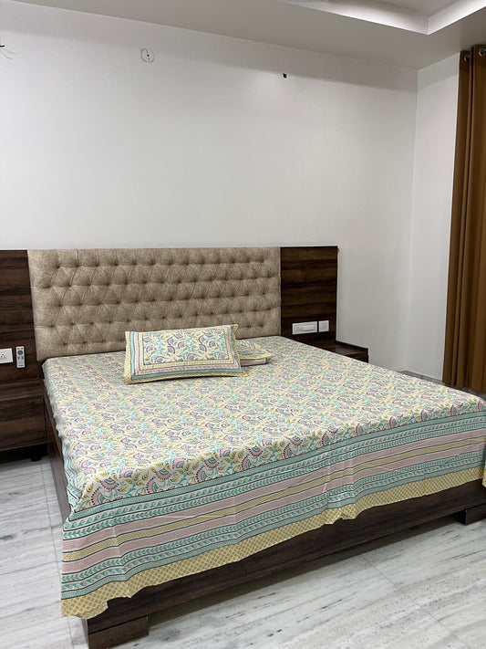 Cotton SuperKing Size printed bedsheet